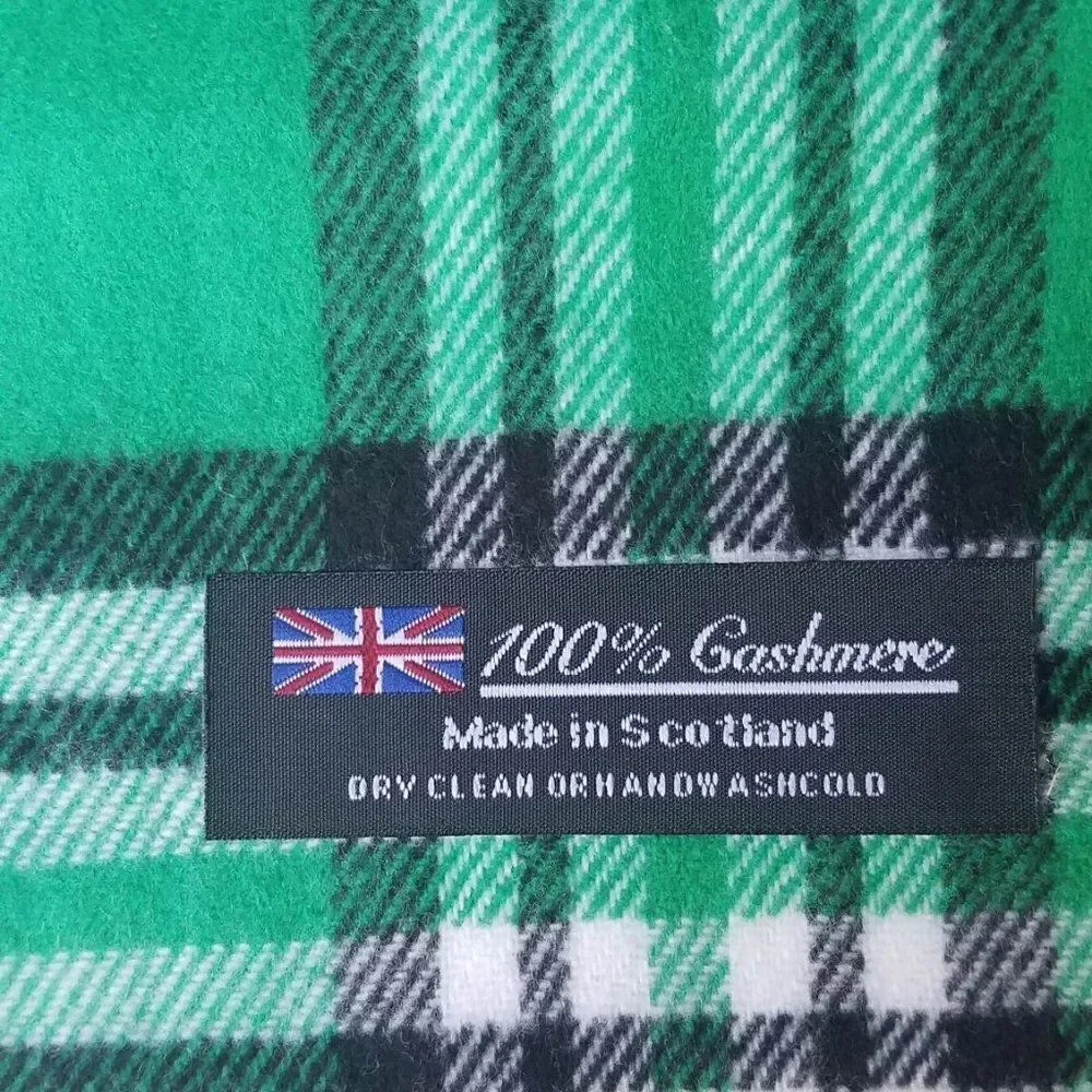 NEW 100% Cashmere Green Black Plaid Scarf size 12